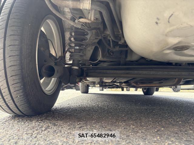 Toyota SIENTA 2012-10 8220699-8