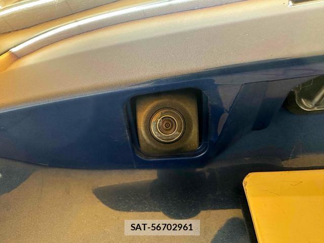 Toyota SIENTA 2020-03 8221038-17