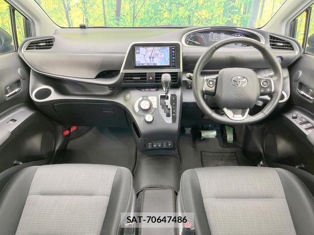 Toyota SIENTA 2021-12 8221229-1