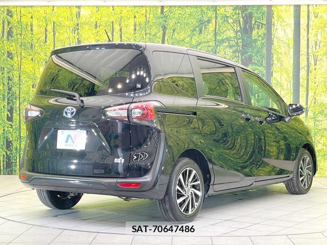 Toyota SIENTA 2021-12 8221229-16