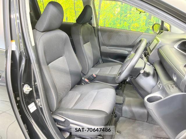 Toyota SIENTA 2021-12 8221229-7