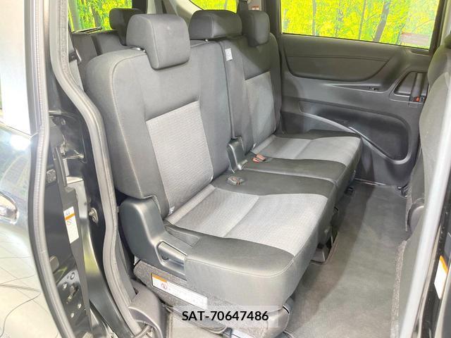 Toyota SIENTA 2021-12 8221229-8
