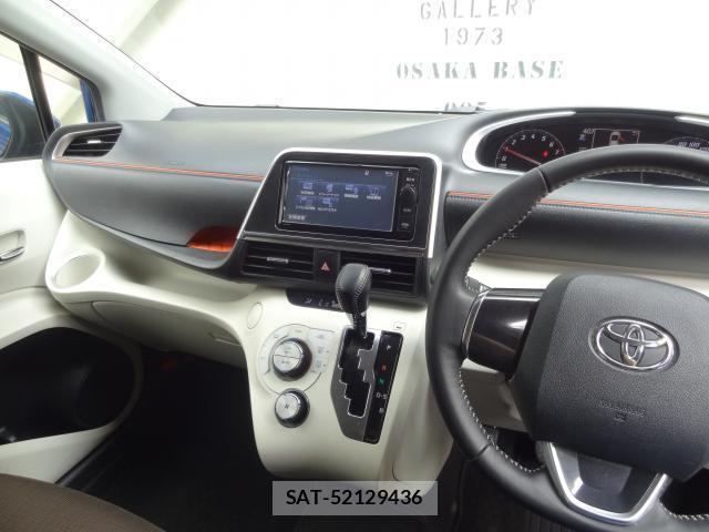 Toyota SIENTA 2015-07 8221254-14