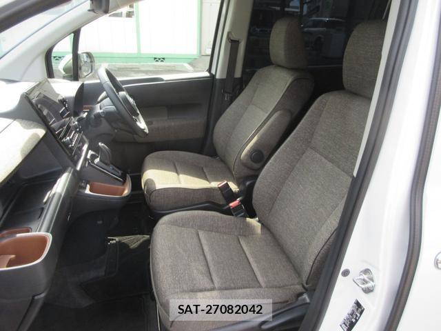Toyota SIENTA 2024-08 8221740-12