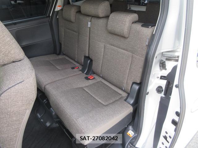 Toyota SIENTA 2024-08 8221740-13