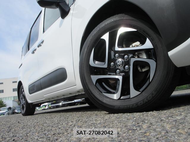 Toyota SIENTA 2024-08 8221740-19