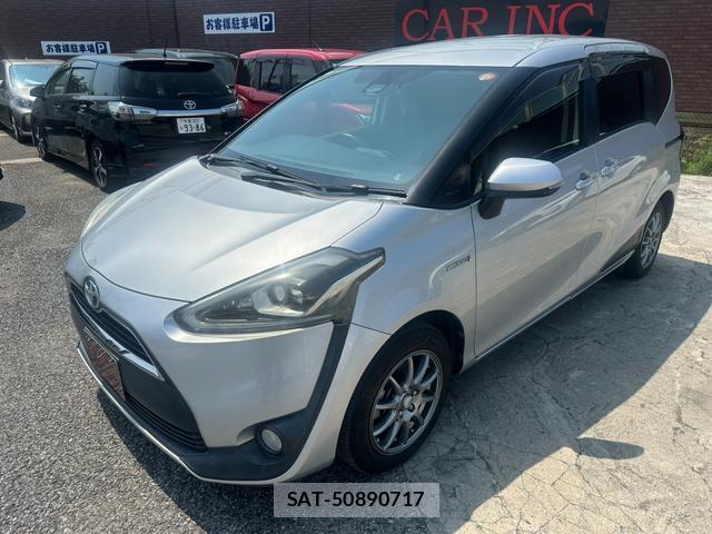 Toyota SIENTA 2016-12 8221949-11