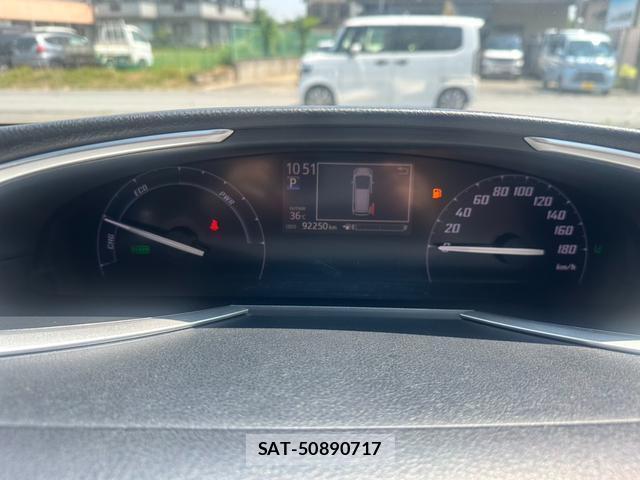 Toyota SIENTA 2016-12 8221949-4