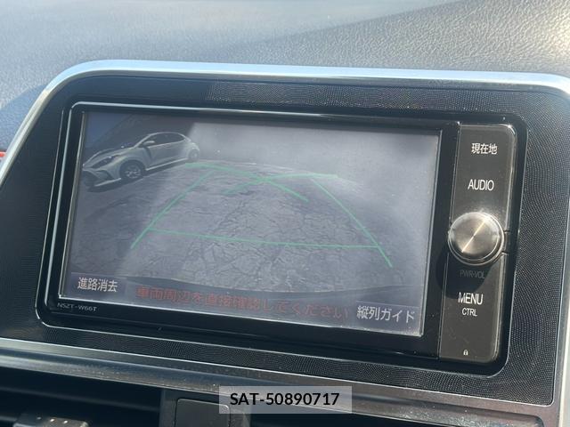 Toyota SIENTA 2016-12 8221949-7