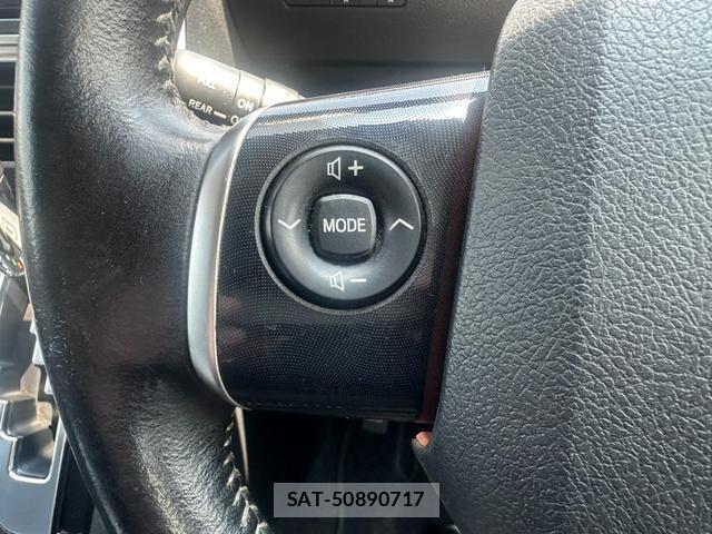 Toyota SIENTA 2016-12 8221949-8