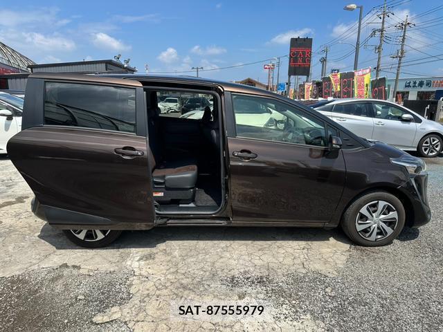 Toyota SIENTA 2018-09 8221955-15