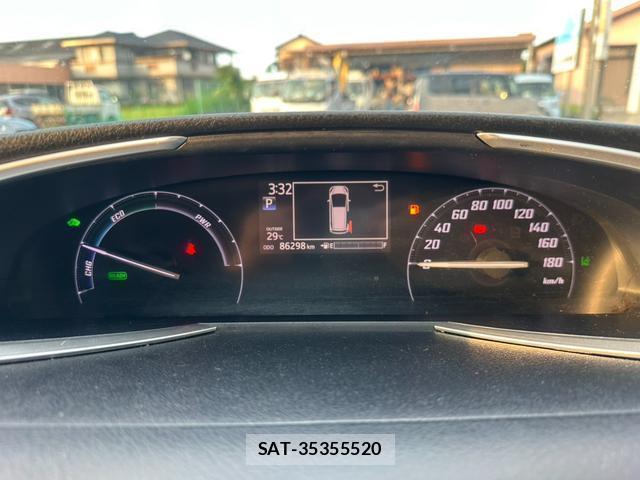 Toyota SIENTA 2016-04 8221956-5