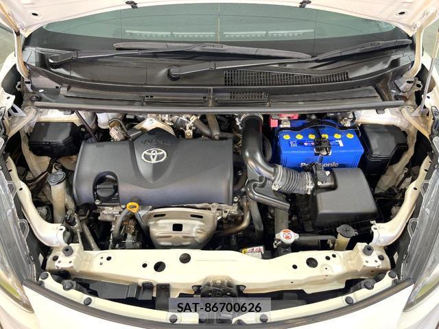 Toyota SIENTA 2021-05 8222037-17