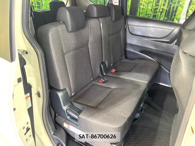 Toyota SIENTA 2021-05 8222037-7