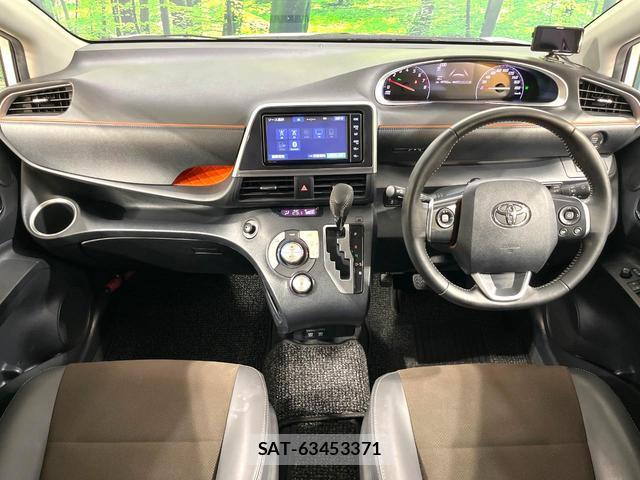 Toyota SIENTA 2019-02 8222040-1