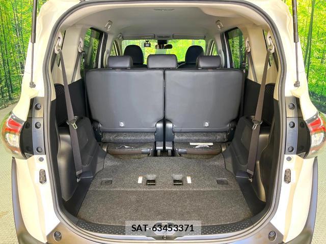 Toyota SIENTA 2019-02 8222040-10