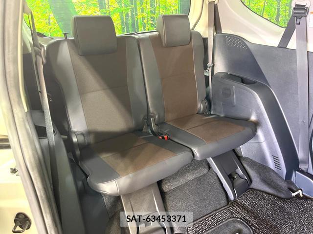 Toyota SIENTA 2019-02 8222040-9
