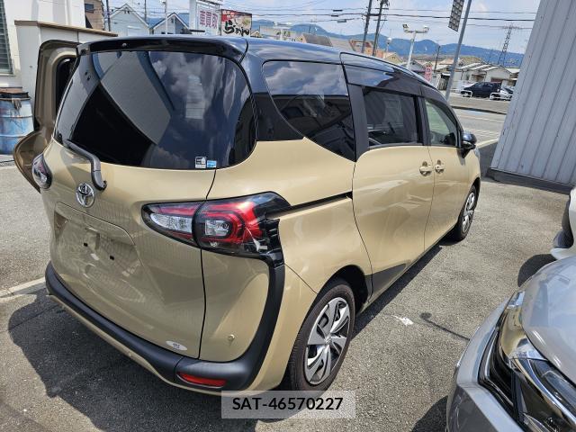 Toyota SIENTA 2021-08 8222283-1