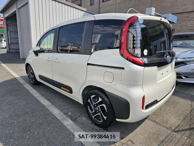 Toyota SIENTA 2024 8222290-1