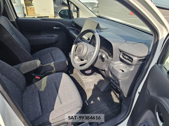 Toyota SIENTA 2024 8222290-3