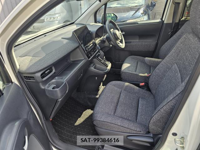 Toyota SIENTA 2024 8222290-4