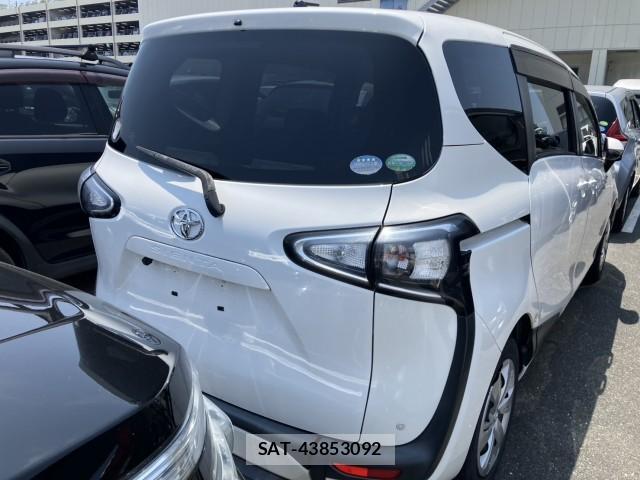 Toyota SIENTA 2019-07 8222792-3