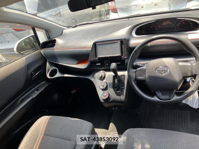 Toyota SIENTA 2019-07 8222792-9