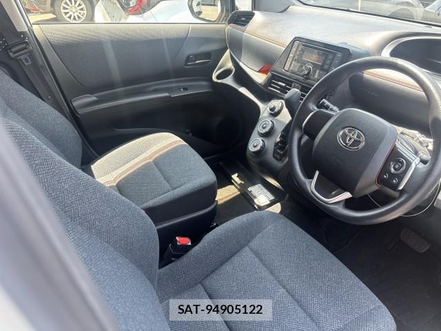 Toyota SIENTA 2017-02 8222797-8