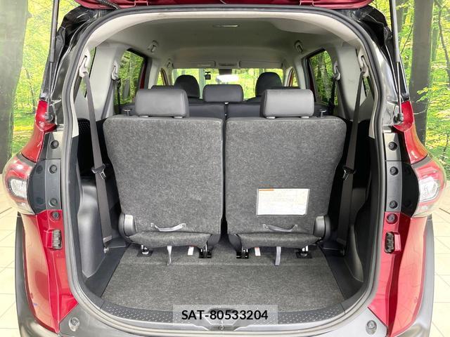 Toyota SIENTA 2018-09 8223273-10