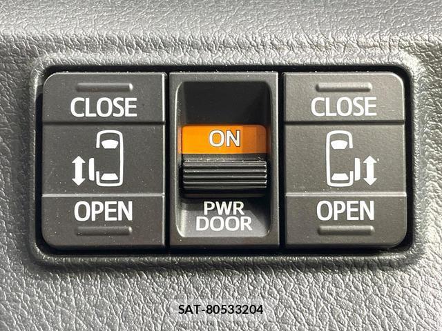 Toyota SIENTA 2018-09 8223273-6