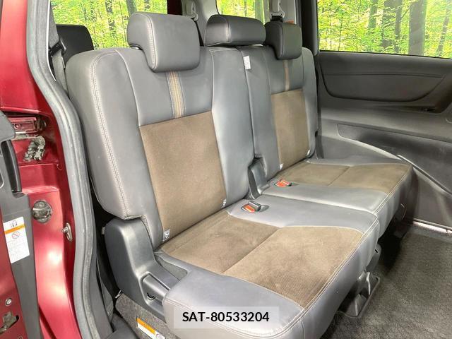 Toyota SIENTA 2018-09 8223273-8
