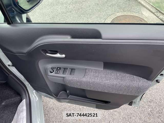 Toyota SIENTA 2026-07 8223306-10