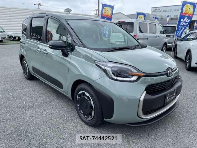 Toyota SIENTA 2026-07 8223306-13