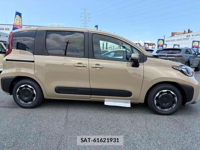 Toyota SIENTA 2026-07 8223307-10