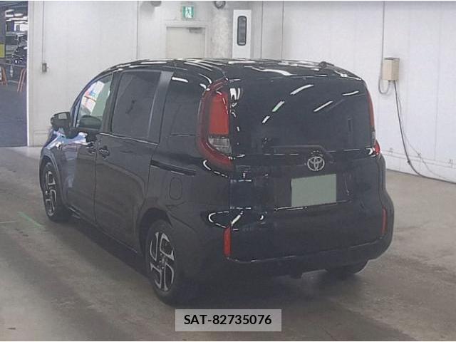 Toyota SIENTA 2024-04 8223677-4