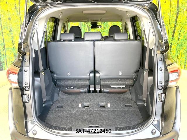Toyota SIENTA 2019-07 8223968-10