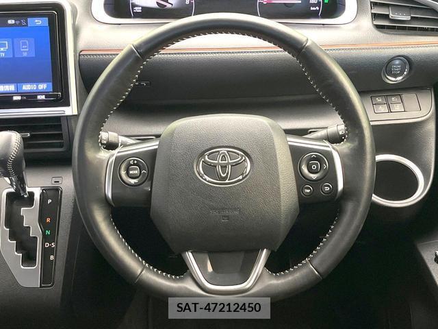Toyota SIENTA 2019-07 8223968-11