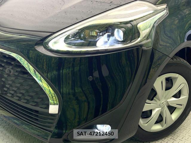 Toyota SIENTA 2019-07 8223968-12