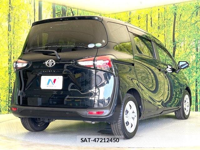 Toyota SIENTA 2019-07 8223968-16