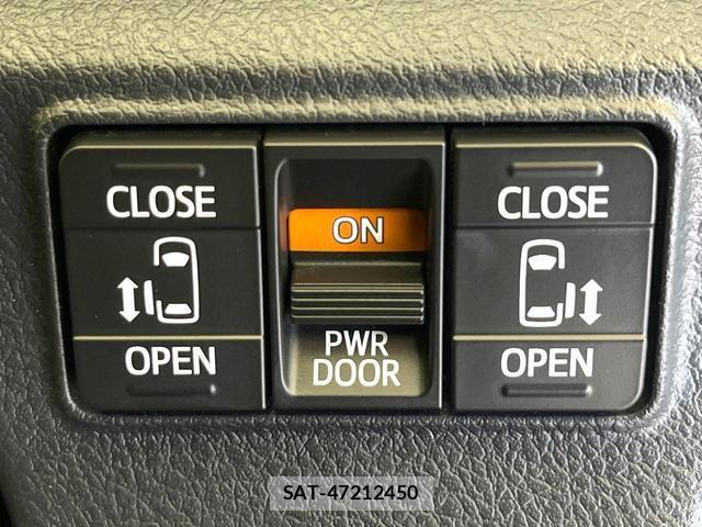 Toyota SIENTA 2019-07 8223968-4