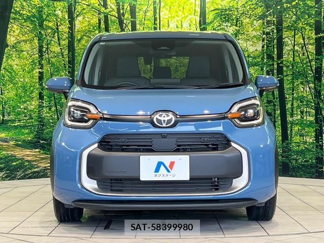 Toyota SIENTA 2023-02 8224229-13