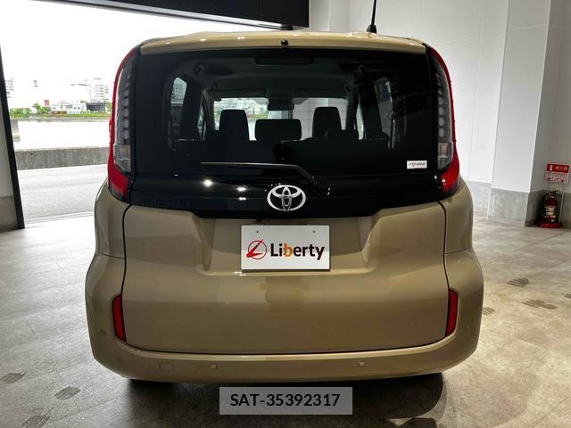 Toyota SIENTA 2025-02 8224248-16