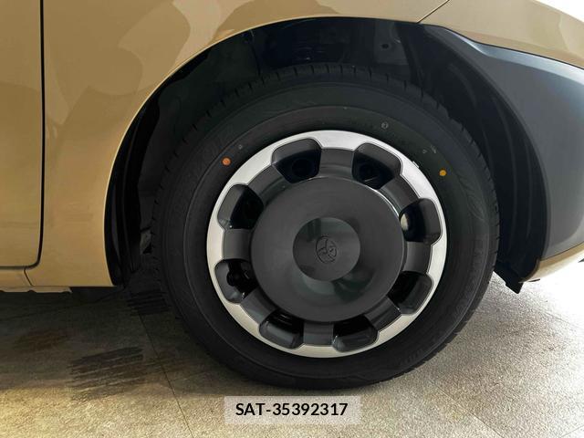 Toyota SIENTA 2025-02 8224248-19