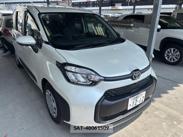 Toyota SIENTA 2024-03 8224475-0