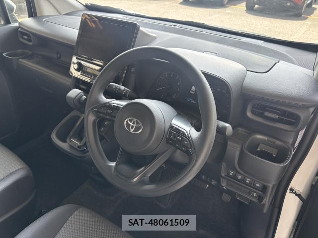 Toyota SIENTA 2024-03 8224475-2