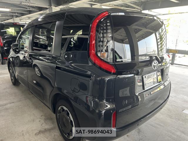 Toyota SIENTA 2024-03 8224485-1