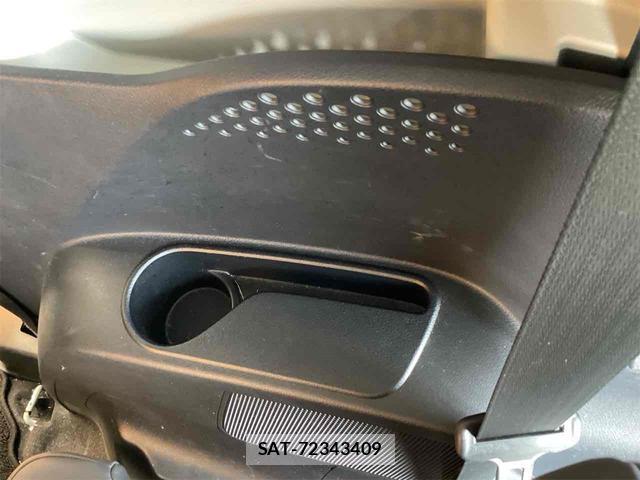 Toyota SIENTA 2019-03 8224565-13