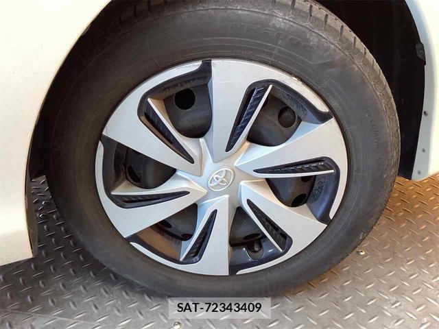 Toyota SIENTA 2019-03 8224565-17