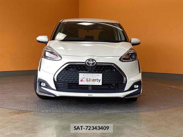 Toyota SIENTA 2019-03 8224565-5