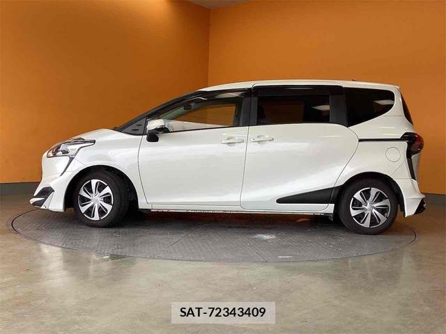 Toyota SIENTA 2019-03 8224565-6